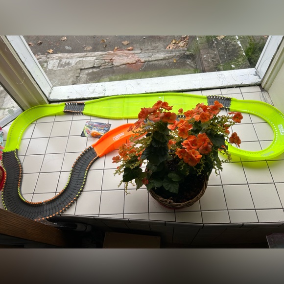 Magic Tracks - Picture 5 of 5